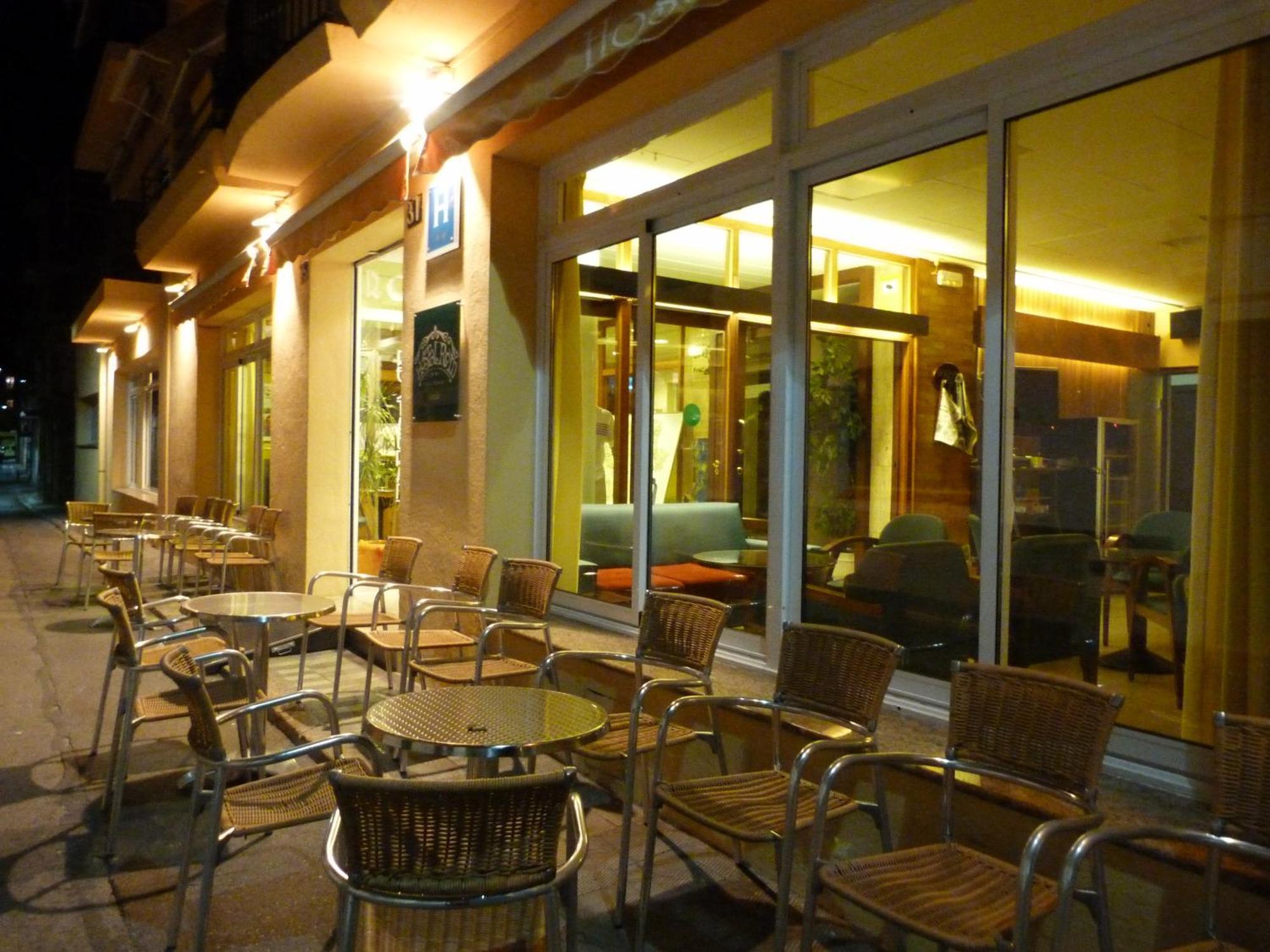 Hostal Rom Familiar Росас Экстерьер фото