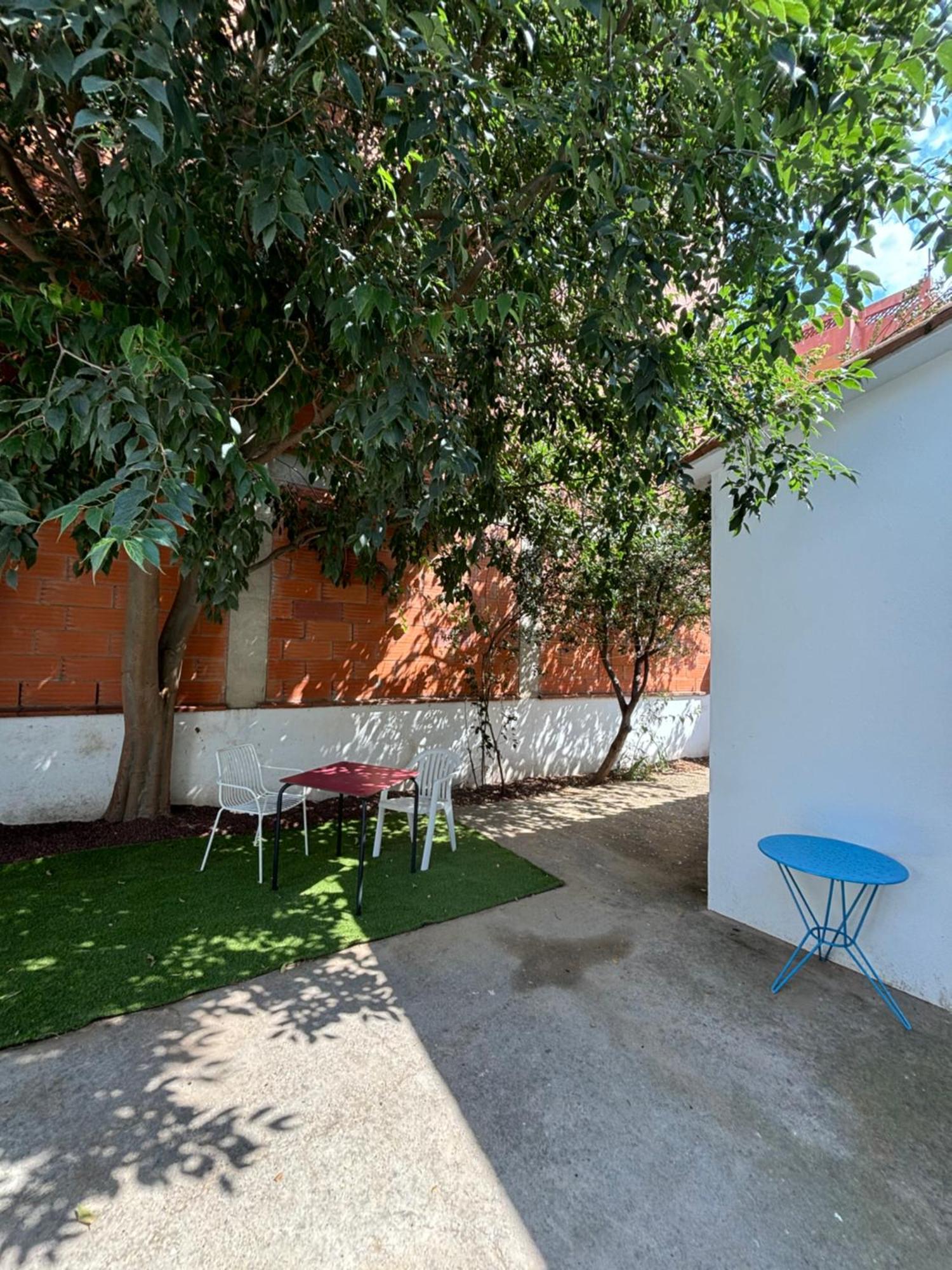 Hostal Rom Familiar Росас Экстерьер фото