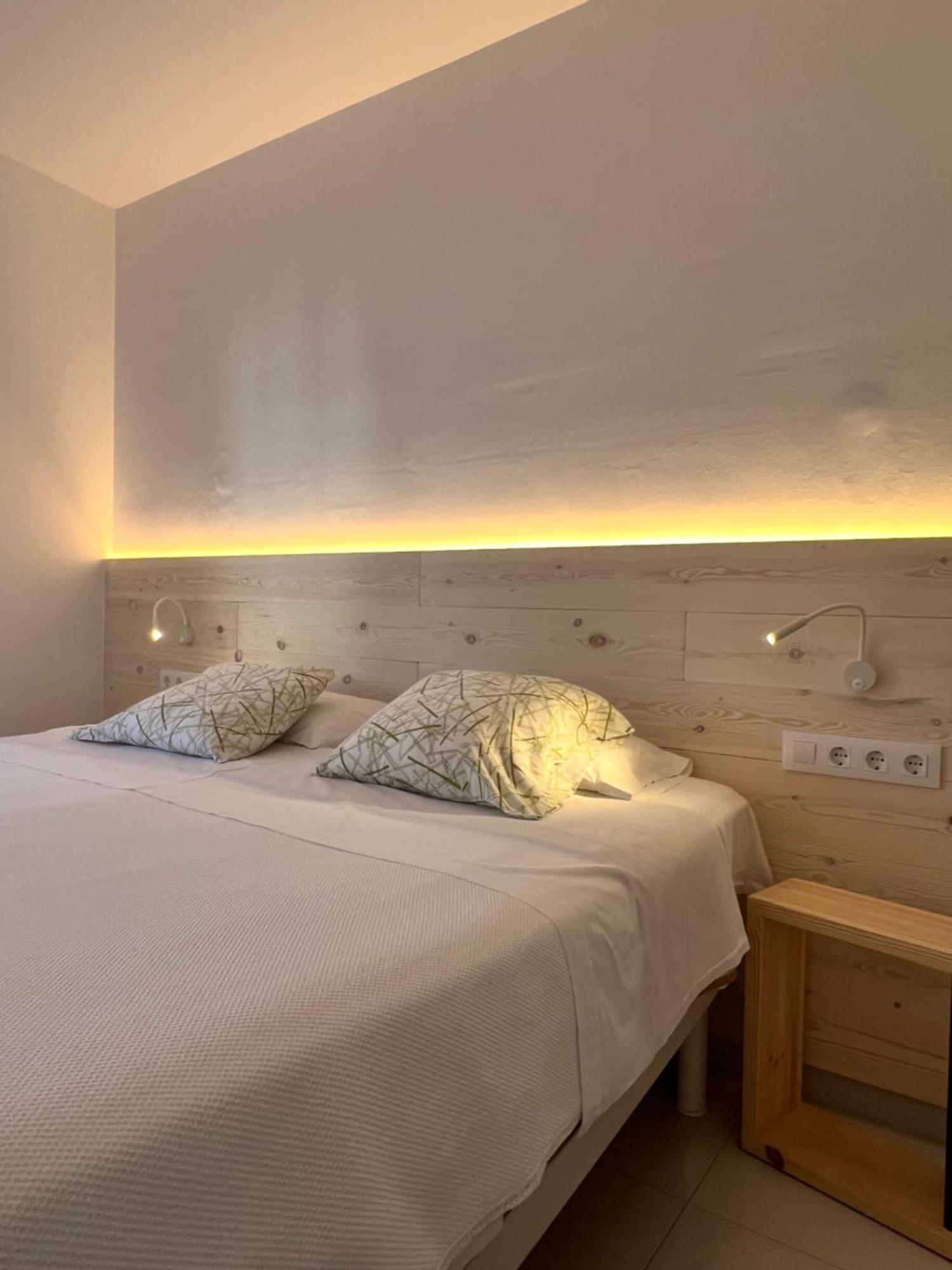 Hostal Rom Familiar Росас Номер фото