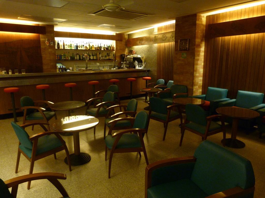 Hostal Rom Familiar Росас Экстерьер фото